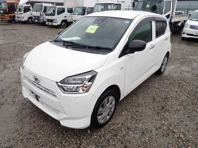 1064 Daihatsu Mira e s LA350S 2018 г. (ORIX Kobe Nyusatsu)